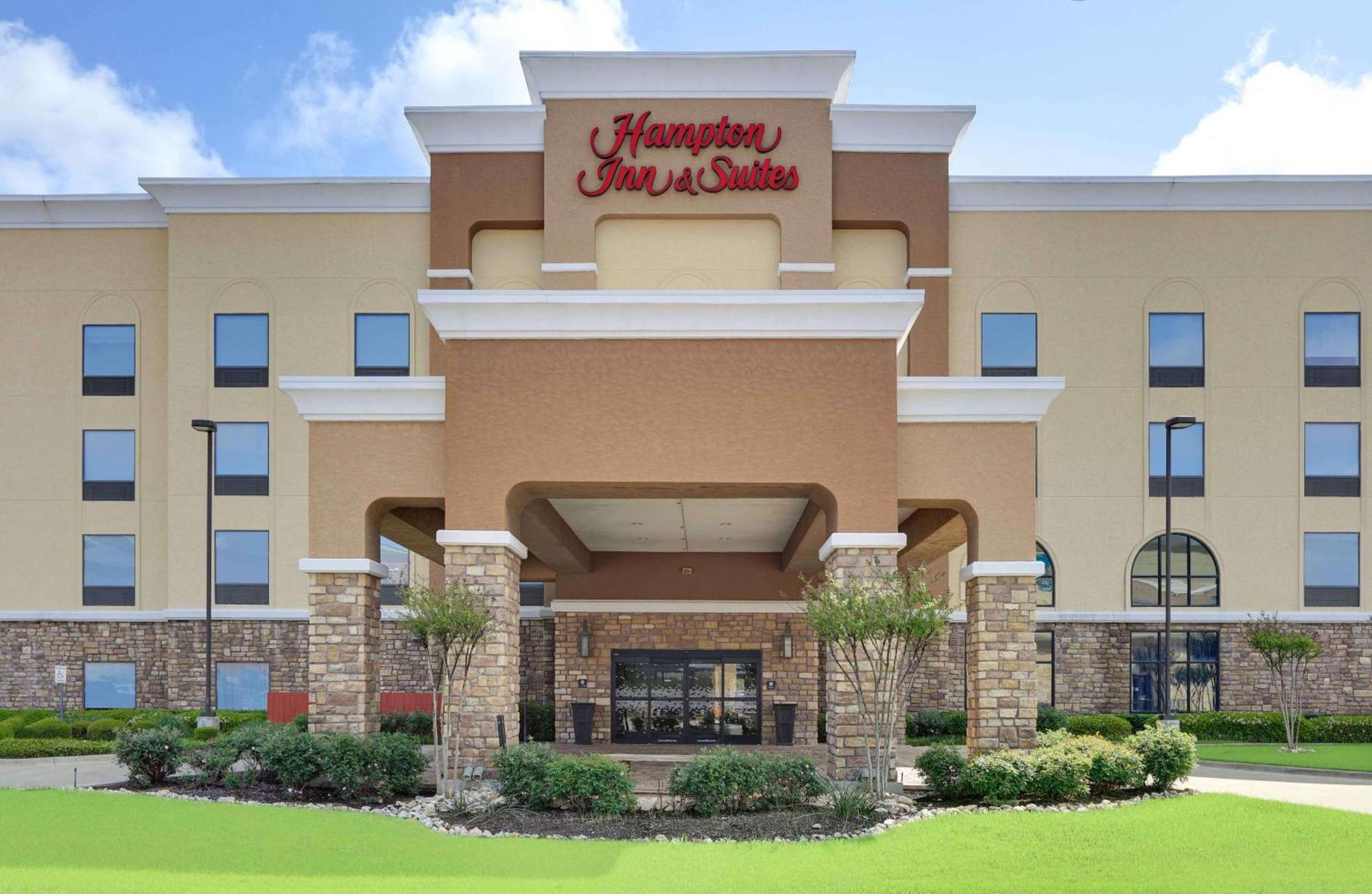 Hampton Inn & Suites Dallas-Arlington-South Exterior photo